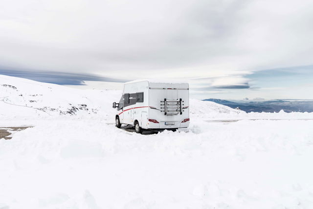 Campeggio invernale: 15 prodotti per un'accogliente giornata in campeggio