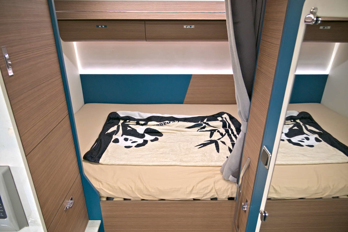 Deddle RV Youfo - Heckbett Caravan Salon 2024