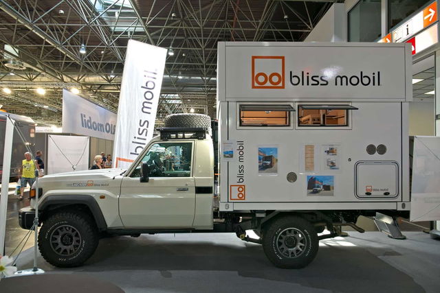 Bliss Mobil 8 Foot (2025) - Cabina di spedizione per gli amanti del fuoristrada