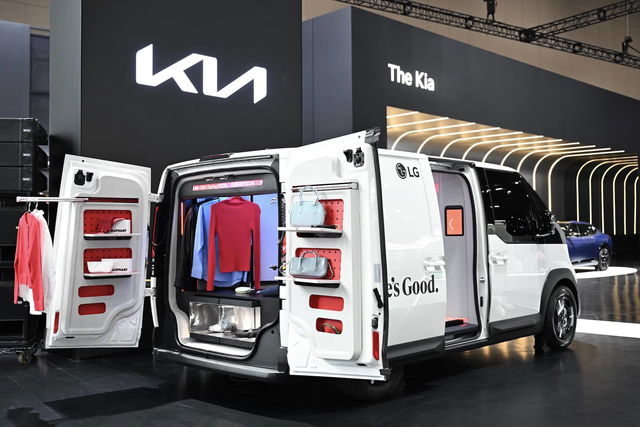 La tecnologia incontra l'avventura: KIA e LG presentano un futuristico concept di campeggio