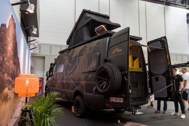 Dallo studio di registrazione al fuoristrada: questo camper offroad usa un geniale concetto di Cross-Innovation