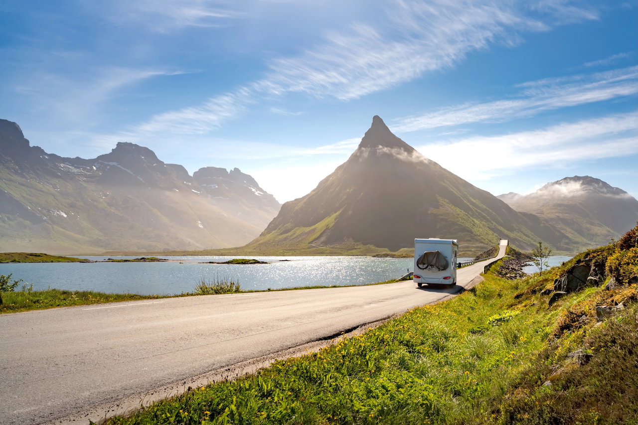 Consigli da insider per campeggiatori in Norvegia: luoghi preferiti, attrazioni, itinerari
